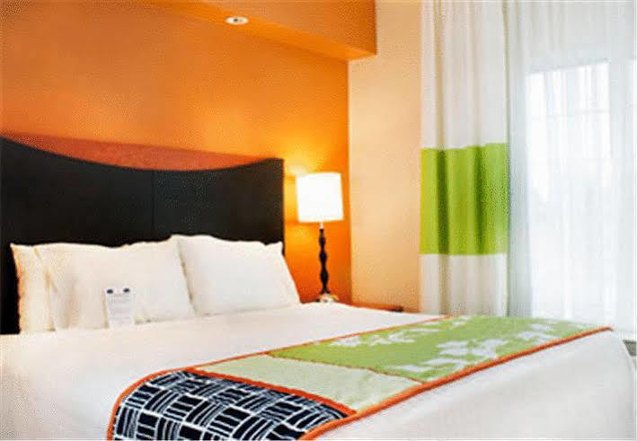 Fairfield Inn & Suites Hartford Manchester Exteriör bild